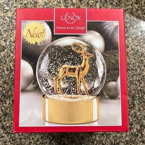 Lenox Reindeer Snowglobe